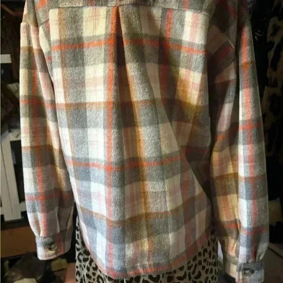 Altar’d State Plaid Shacket Size Small - Picture 11 of 13